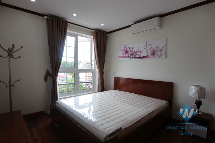 Good quality apartment with 02 bedrooms for rent in Truc Bach area, Ba Dinh District